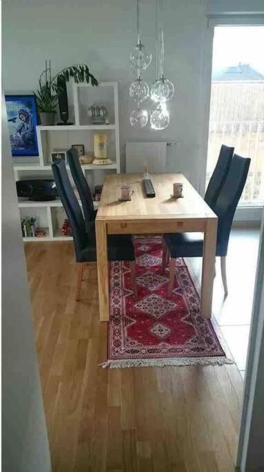 Cozy & Quiet Getaway Just 300M From Paris With Free Private Parking Leilighet Gentilly Eksteriør bilde